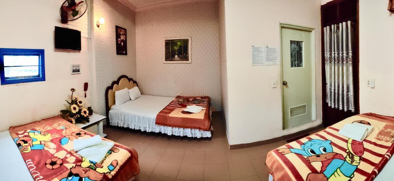 Hoang Uyen Hotel Da Lat Buitenkant foto