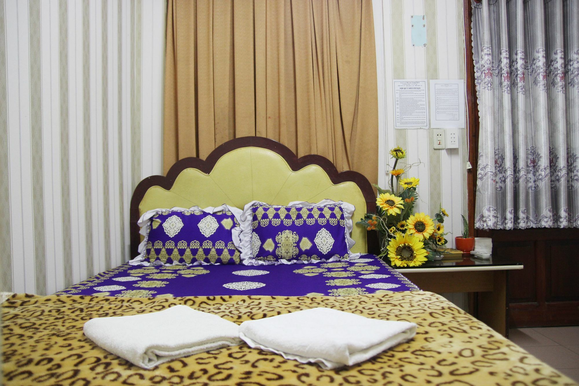 Hoang Uyen Hotel Da Lat Buitenkant foto